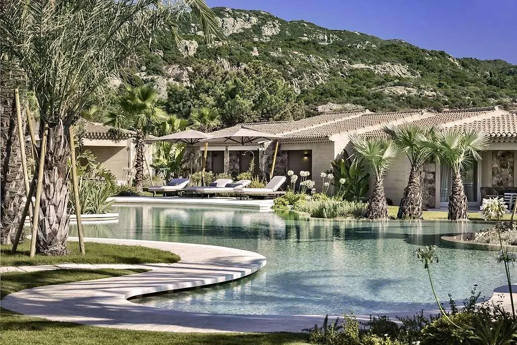 7Pines Resort Sardinia - A Destination By Hyatt Байя Сардиния