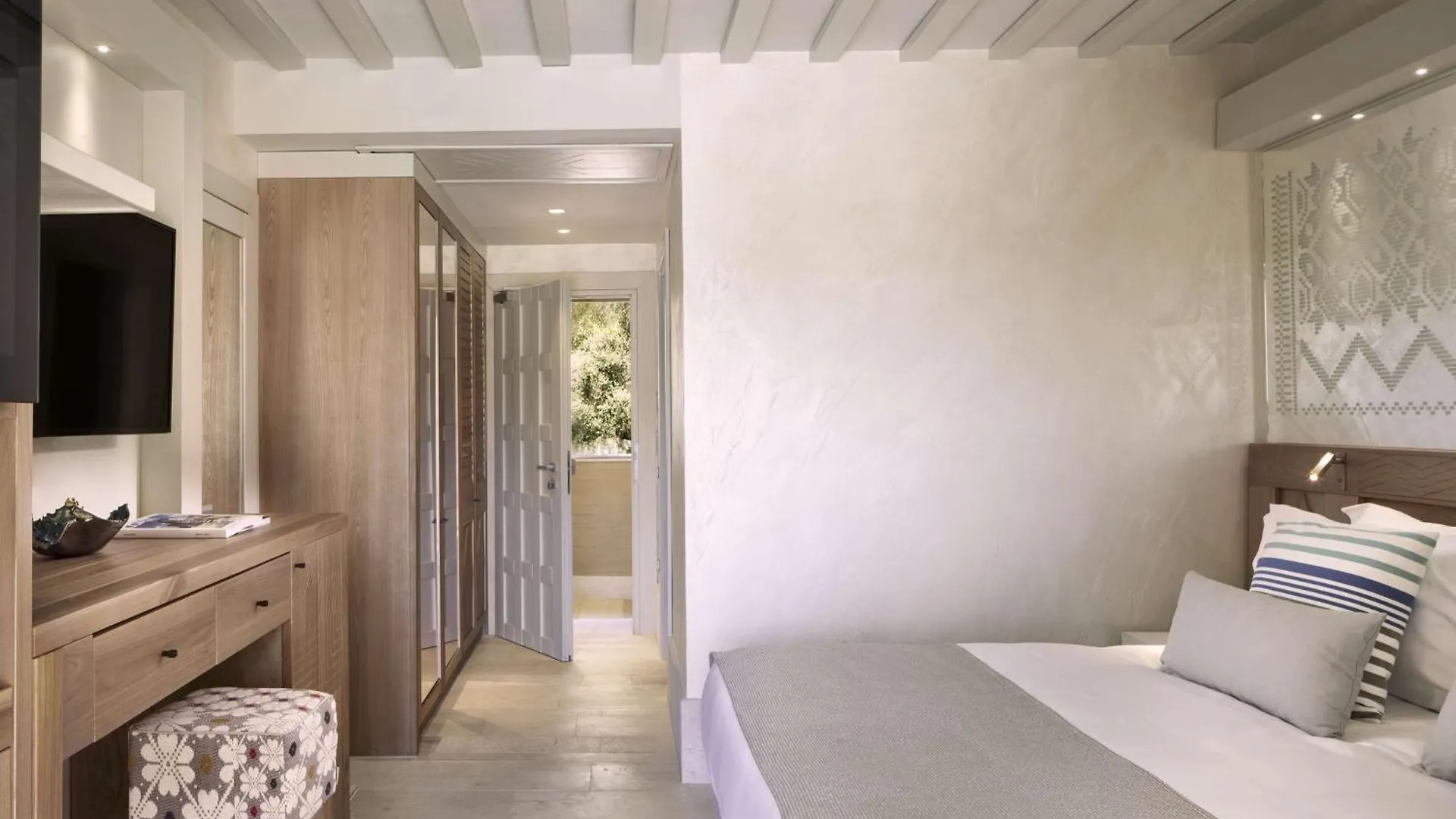 7Pines Resort Sardinia - A Destination By Hyatt Байя Сардиния